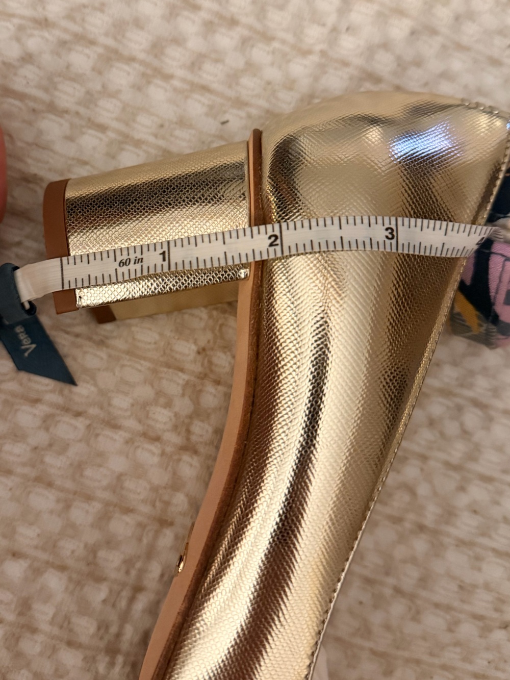Sarah Flint Gold Pointed-Toe Block Heel Pumps – Size 38 - Picture 3 of 4